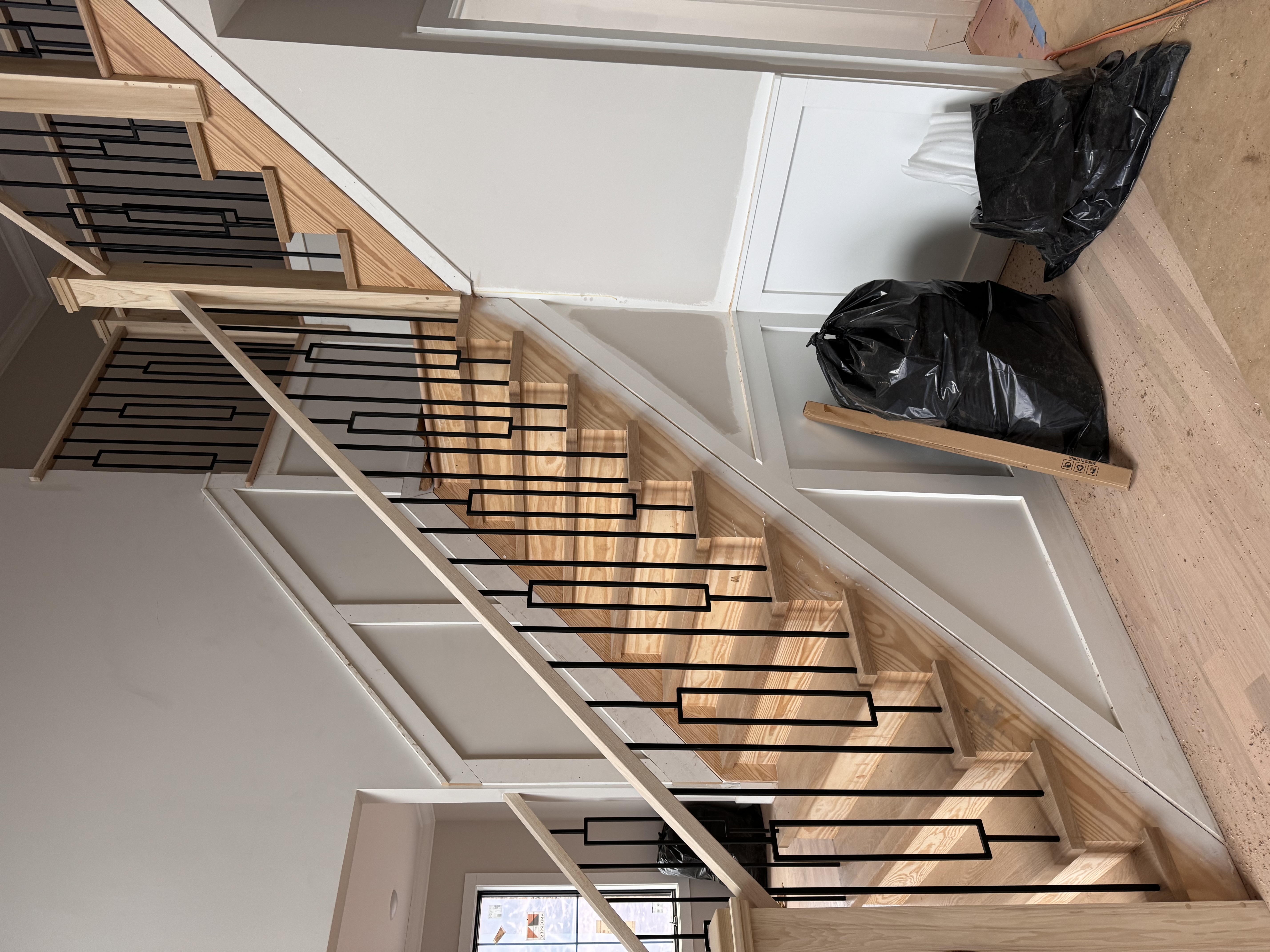Beautiful wooden staircase with expert installation